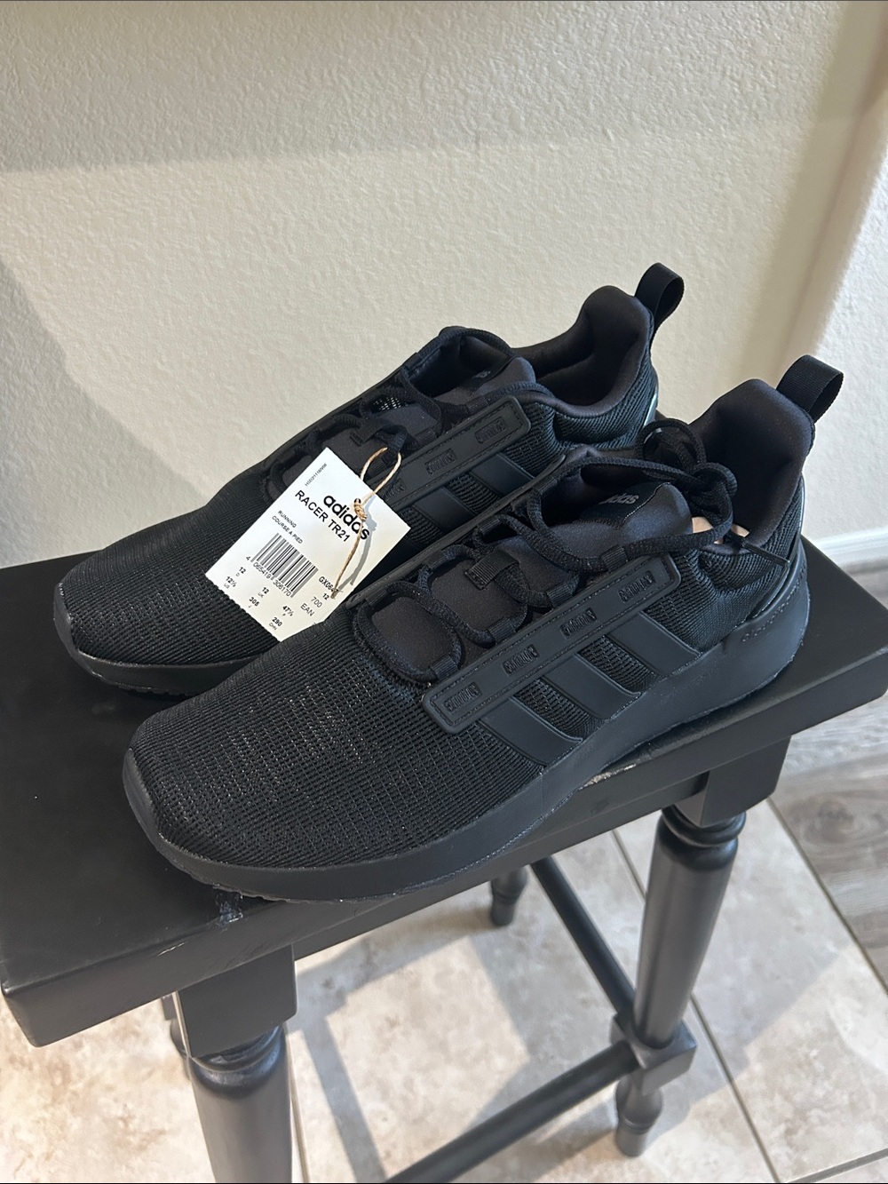 NWT adidas Black Knit Lace-Up Running Sneakers 12.5